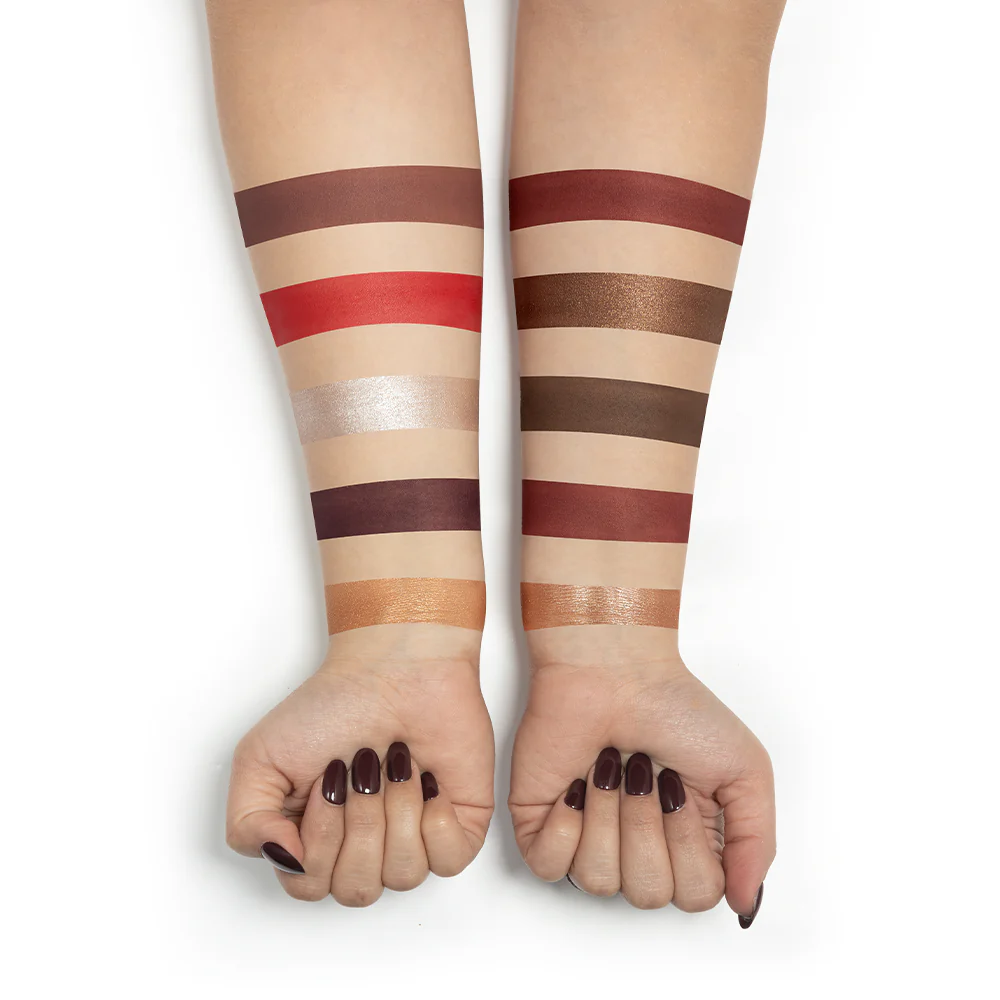 Character 10 Color Eyeshadow Palette
